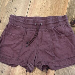 Athleta Women's Cargo Shorts in Brown